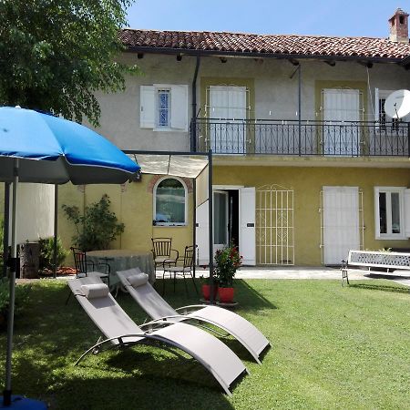 Casa Badinot Guest House Diano d'Alba Bagian luar foto