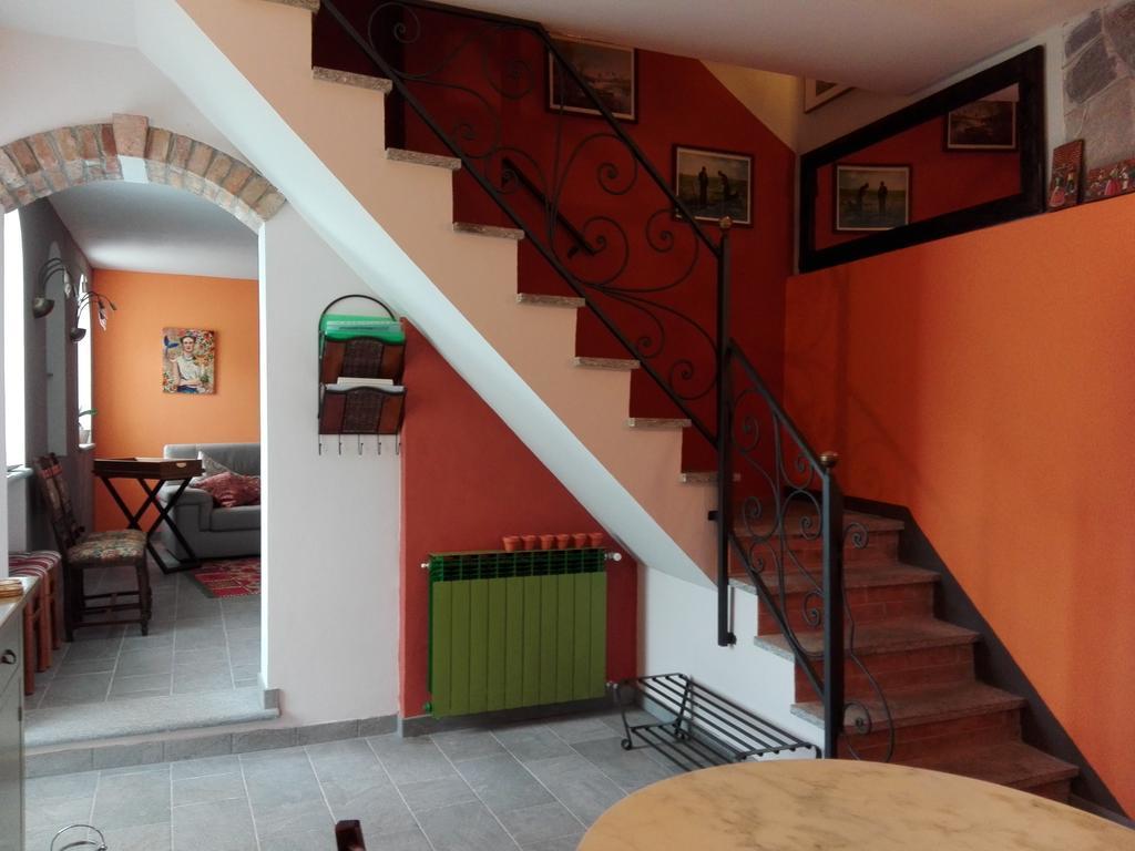 Casa Badinot Guest House Diano d'Alba Bagian luar foto