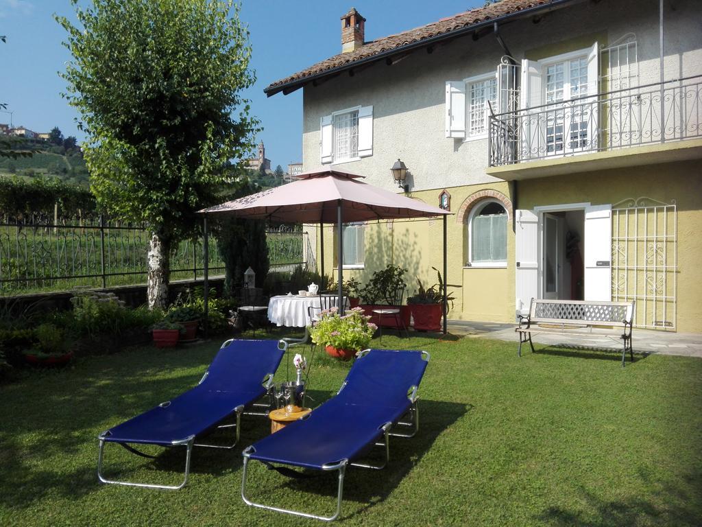 Casa Badinot Guest House Diano d'Alba Bagian luar foto